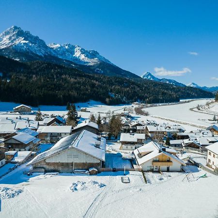 Stoefflerhof Apartman San Candido Kültér fotó